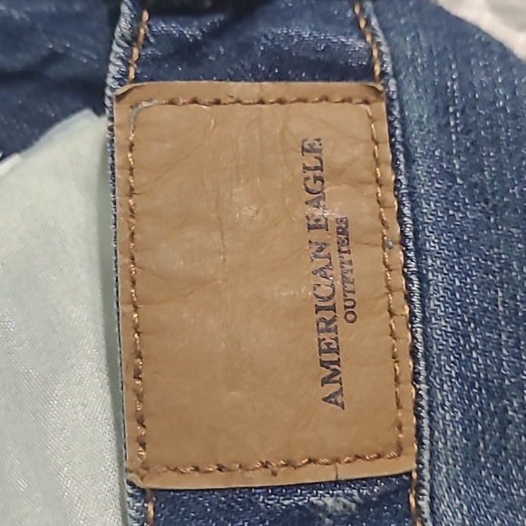 American Eagle mini jean skirt - Picture 3 of 4